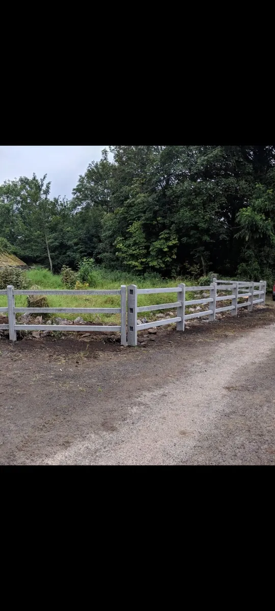 Fencing/timberwork - Image 2