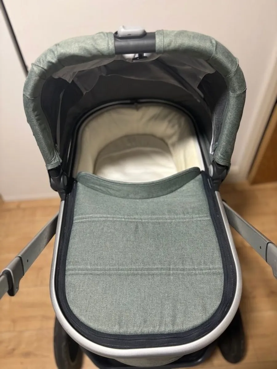 Uppababy Vista - Image 1