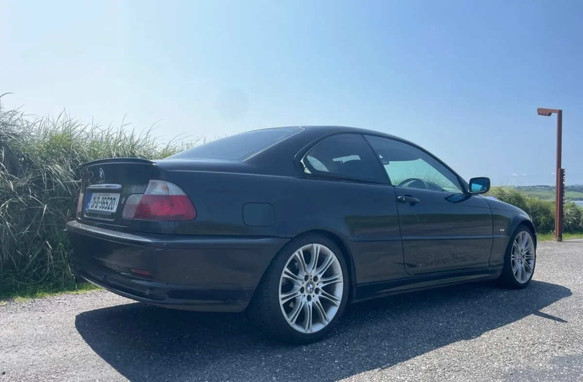 BMW 3-Series 318ci M Sport Coupe - Image 3