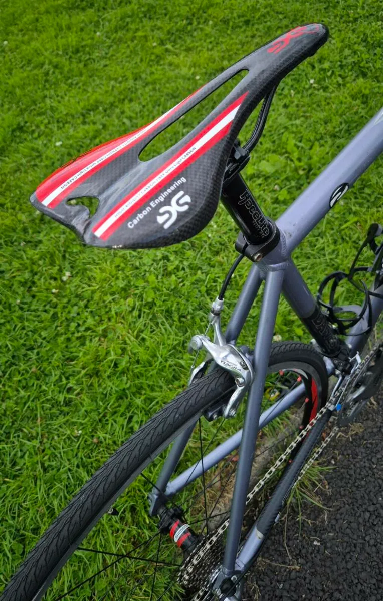 ADULT ROAD BIKE - Image 4