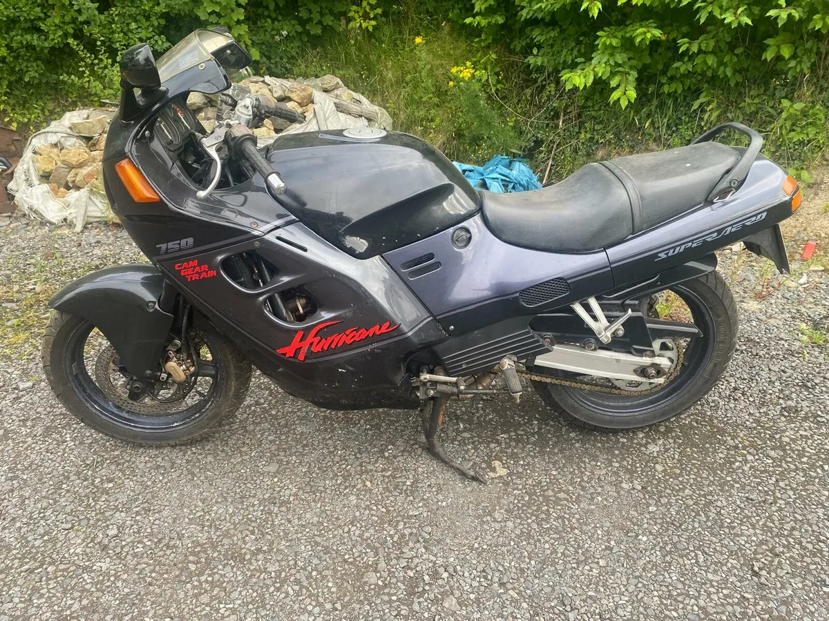 Honda cbr 750 - Image 1