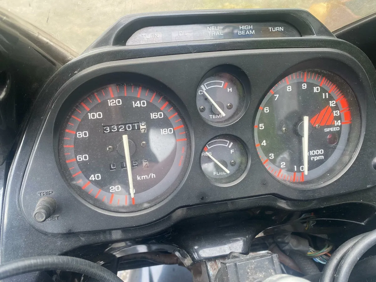 Honda cbr 750 - Image 4