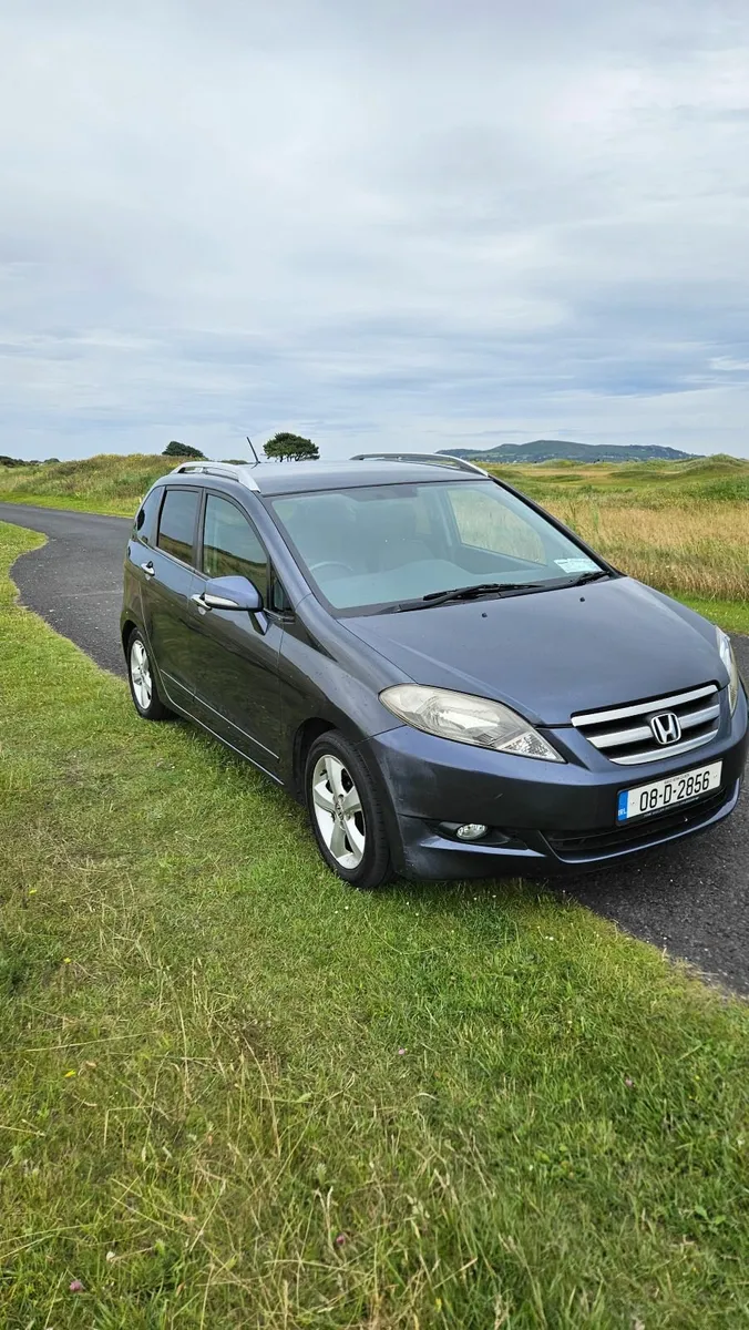 Honda FR-V 2008 - Image 1