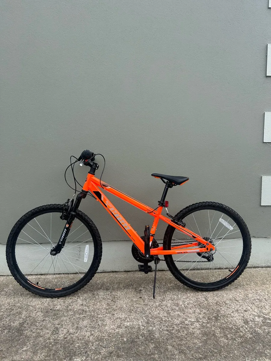 Kids sports bike - Image 1