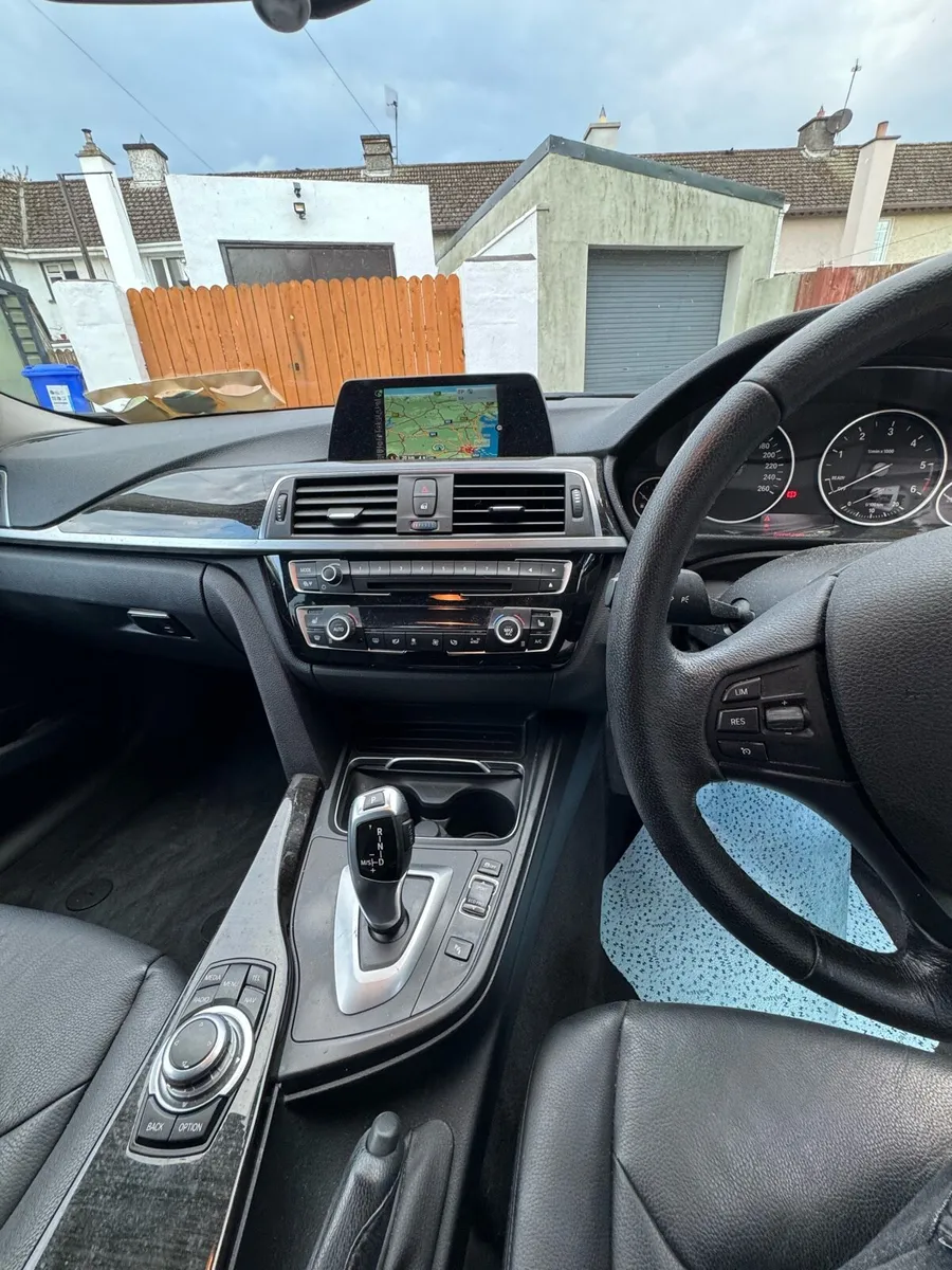 Bmw 3-series F30 -  2016 -316D auto low milage - Image 4