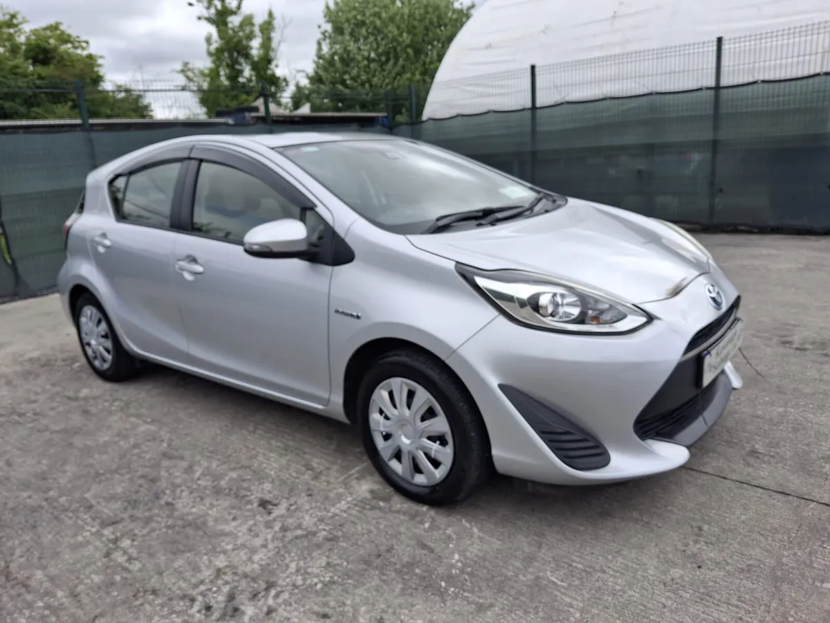 2019 Toyota Aqua Hybrid Very Light Damage - Image 1