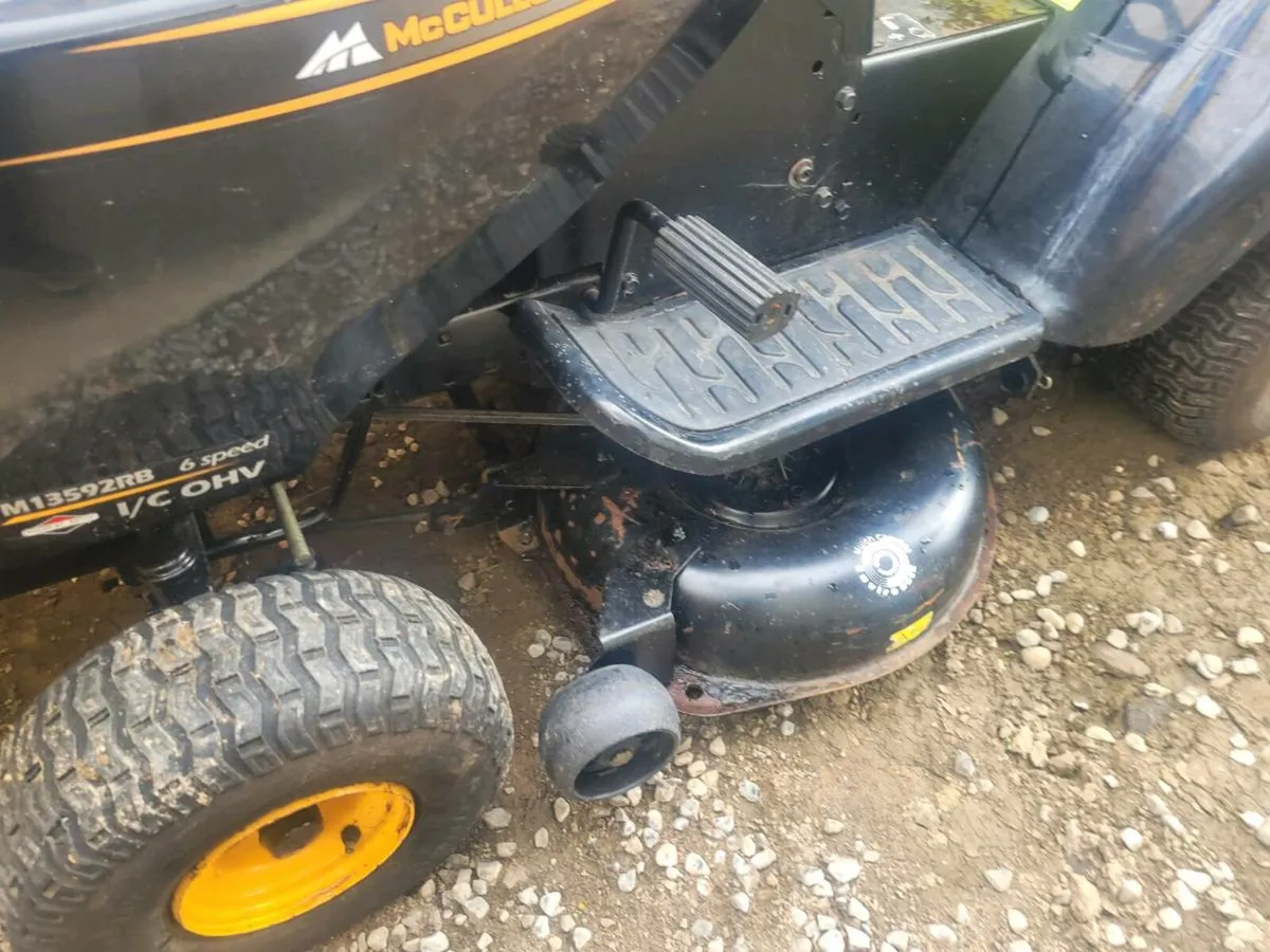 Mcculoch lawnmower - Image 2