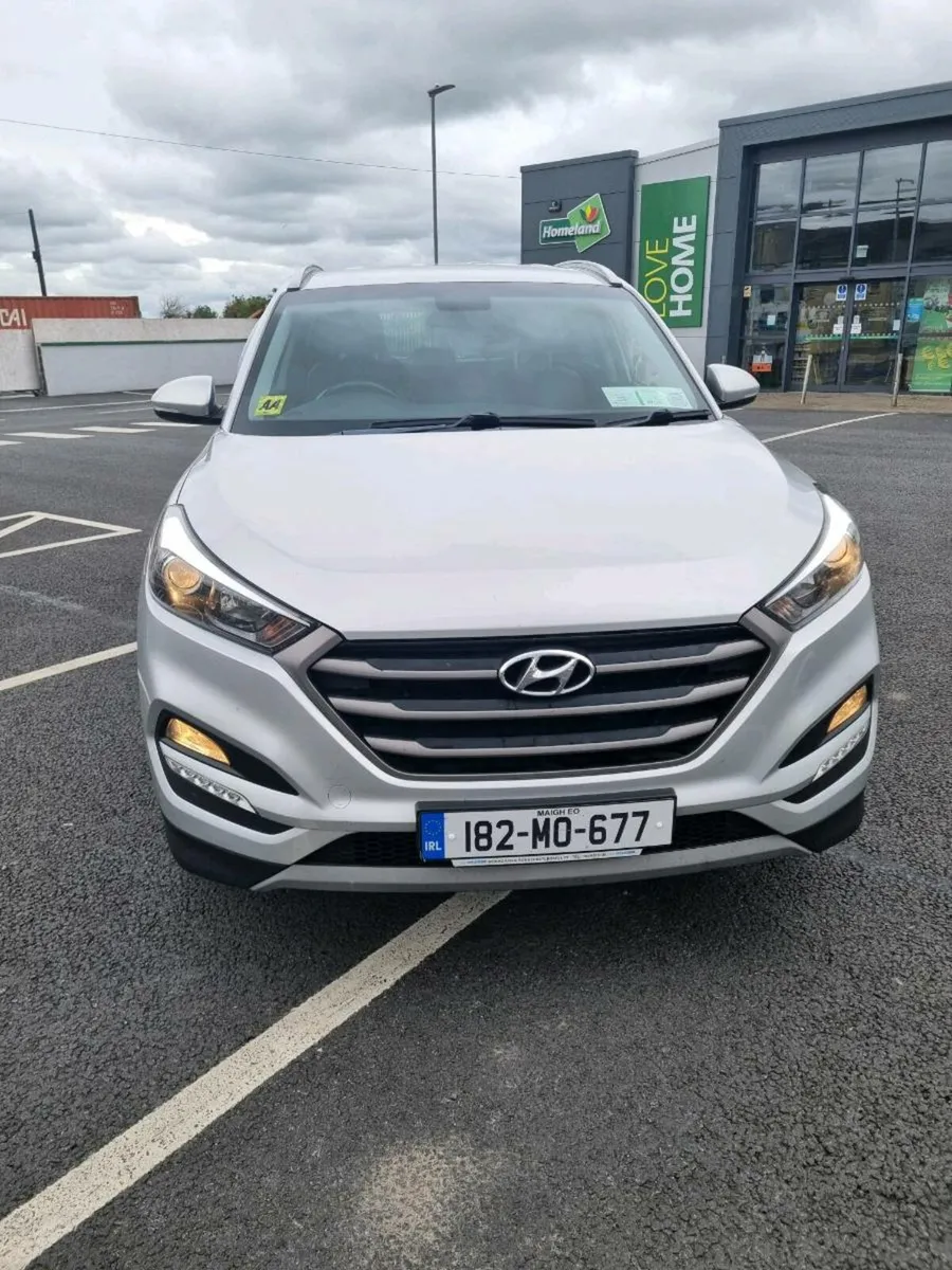 Hyundai Tucson Executive SE 5DR - Image 2