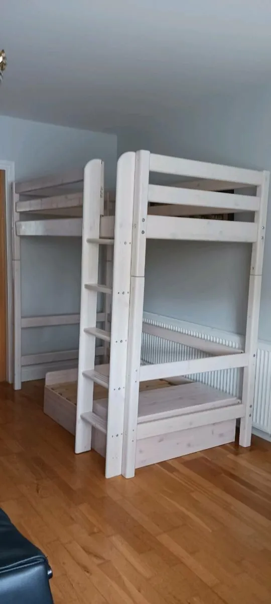 Flexa bed - Image 1