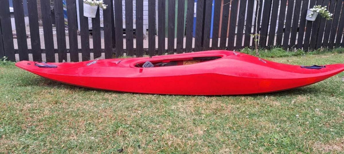Kayak Riot sledge hammer - Image 1