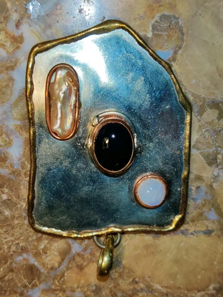 HUGE MULTI GEM, Real Silver Unisex Pendant ! - Image 1
