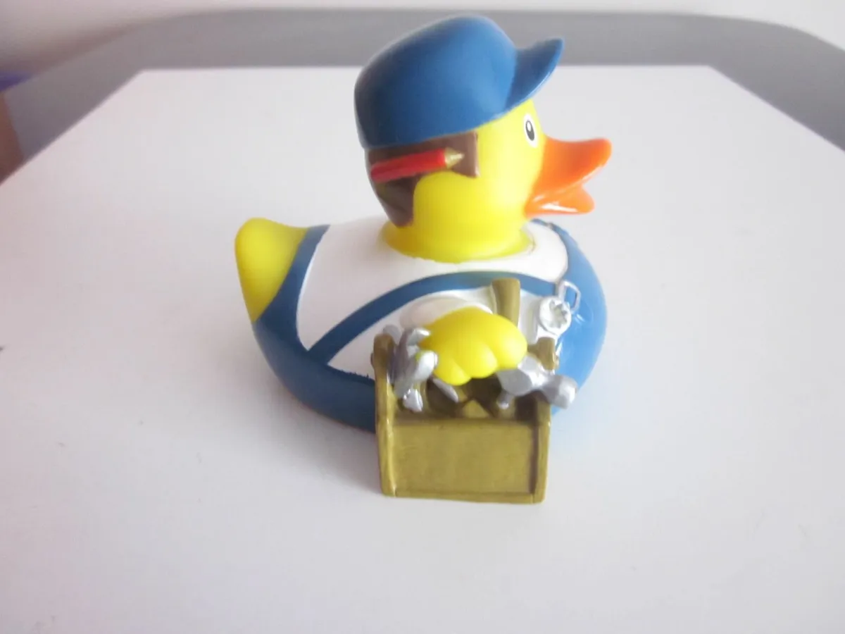 Schnapels Repairman Rubber Duck - Image 4