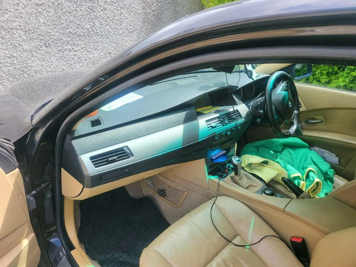 BMW520D - Image 3