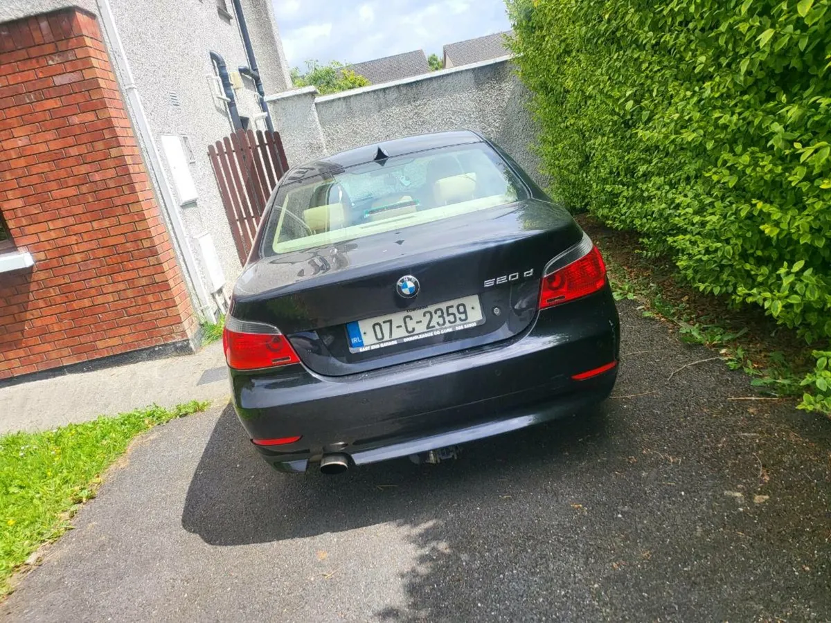 BMW520D - Image 4