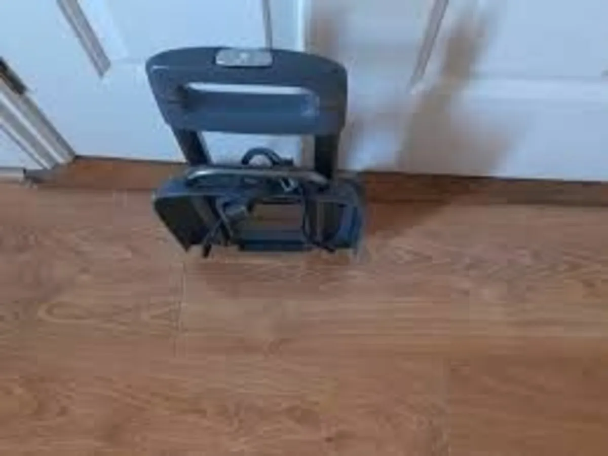 Telescopic EXT Retractable Luggage Baggage Trolley - Image 1