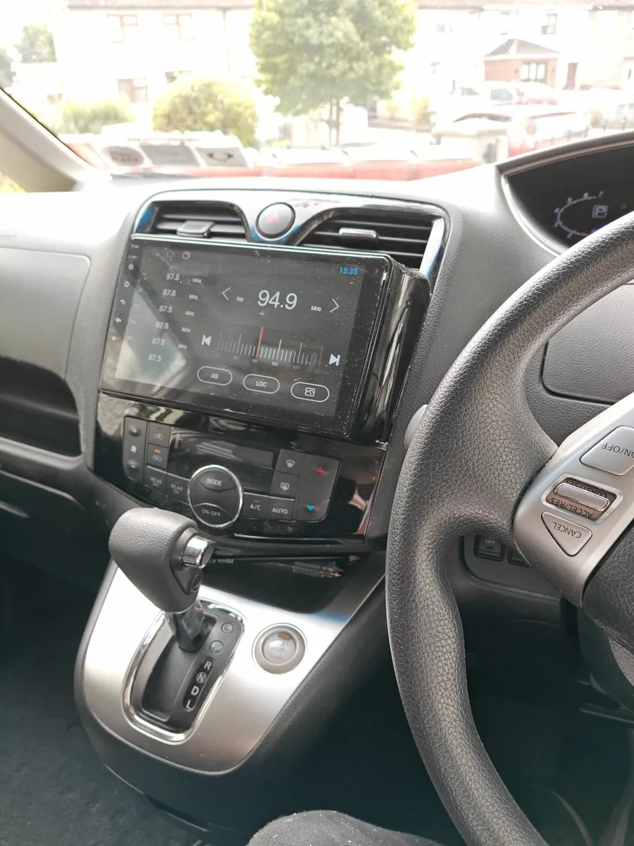 Nissan Serena 2015 - Image 4