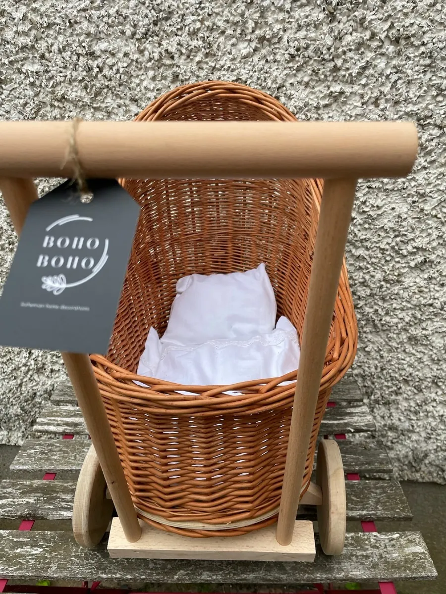 Child's Toy Pram - Image 1