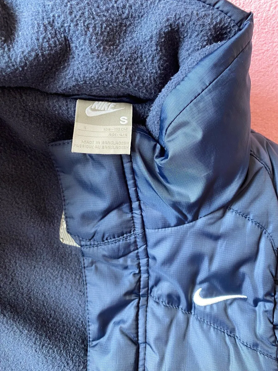 Original Nike Navy Puffer Gilet | Junior S - Image 3