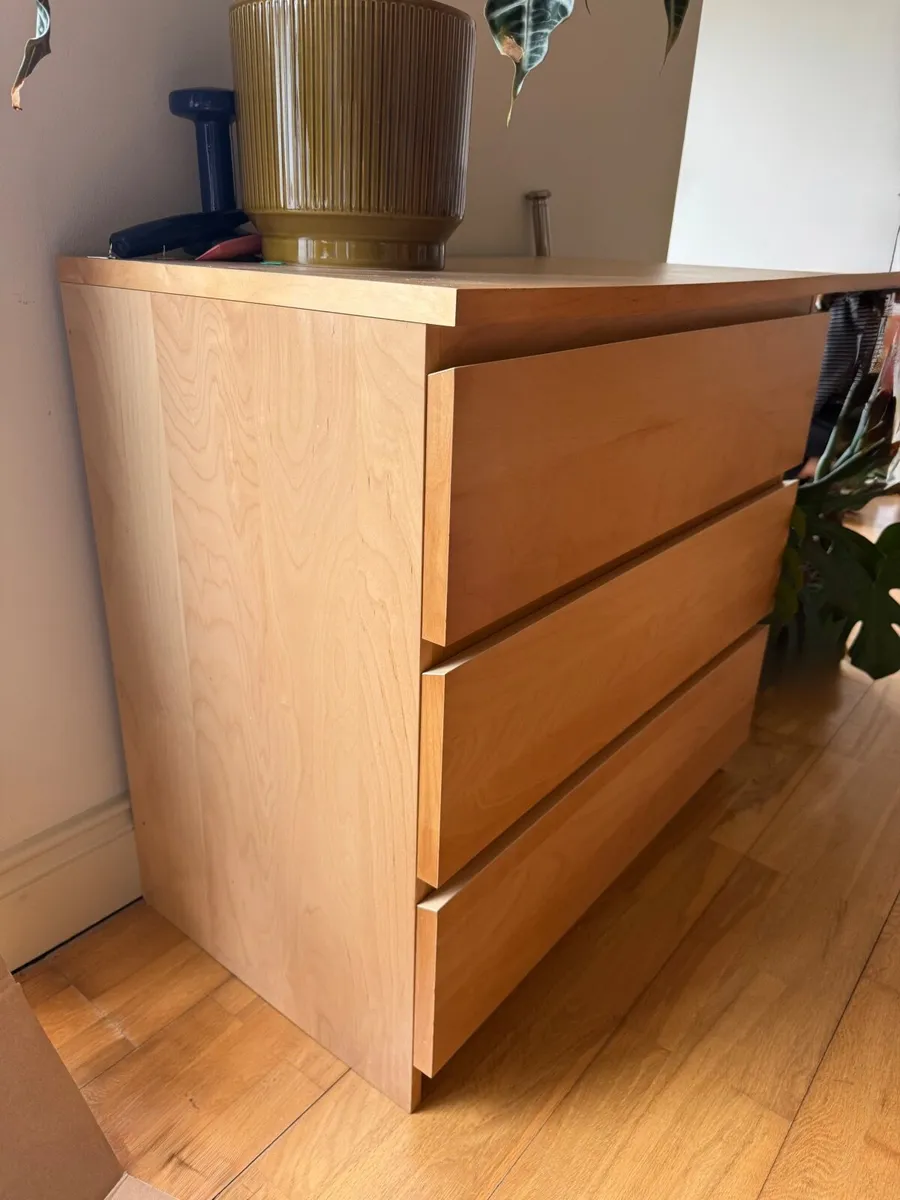 MALM Chest of 3 drawers IKEA - Image 2
