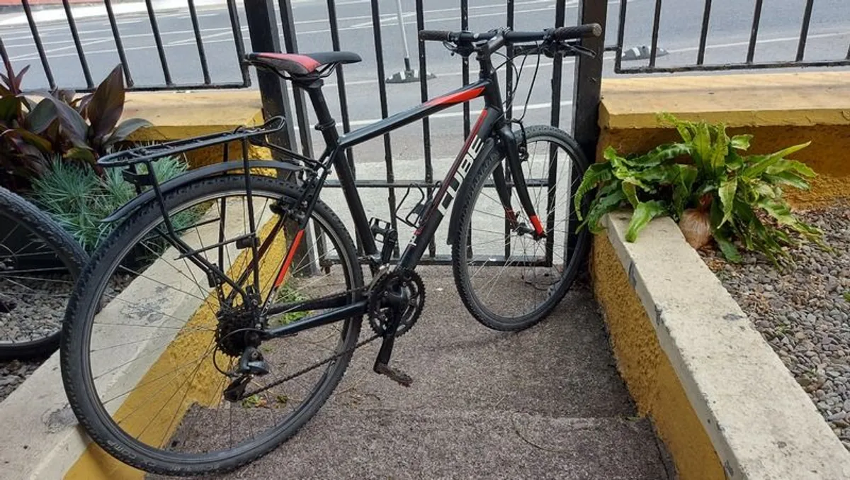 Cube SL Road Bike Sz 56 (2016) - Image 1