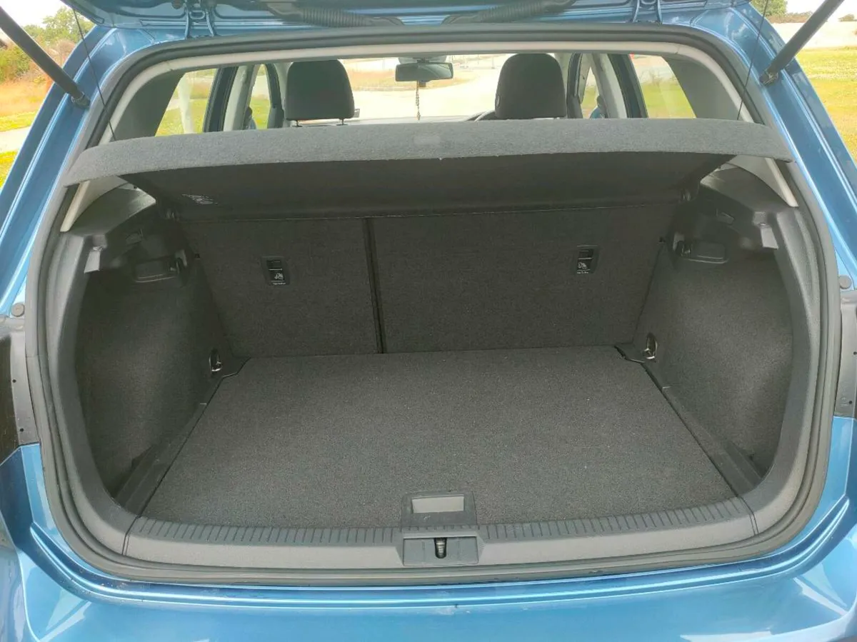 Golf 2014 LOW MILEAGE - Image 3