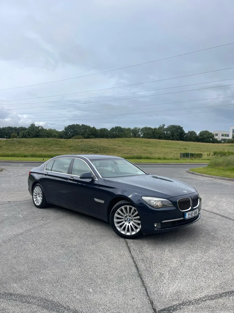 BMW 7-Series LWB / NEW TIMING CHAIN / High spec - Image 1