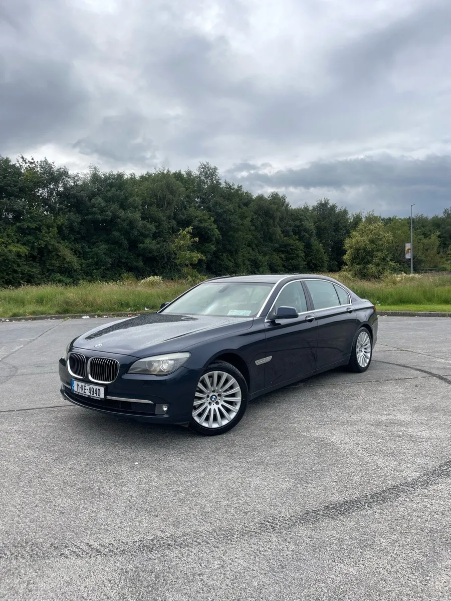 BMW 7-Series LWB / NEW TIMING CHAIN / High spec - Image 2