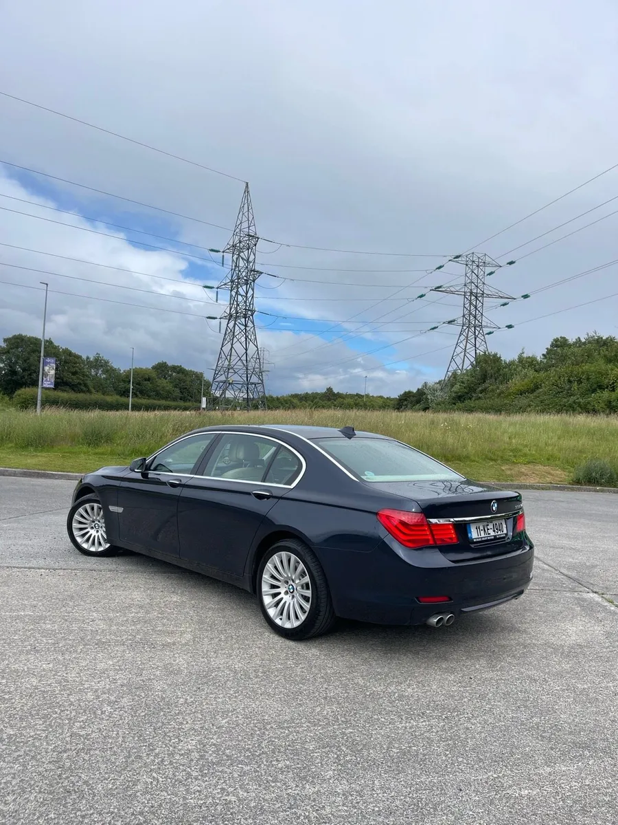 BMW 7-Series LWB / NEW TIMING CHAIN / High spec - Image 4