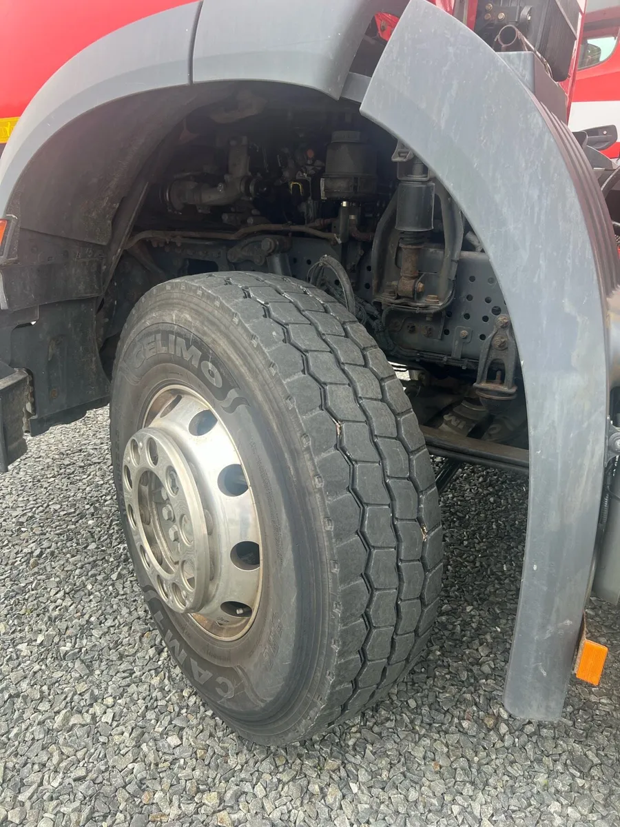 Truck - Image 2