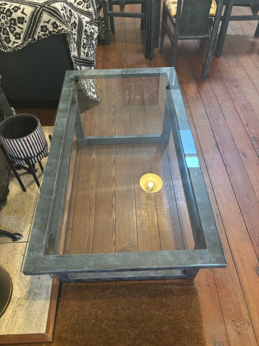 Coffee table - Image 1
