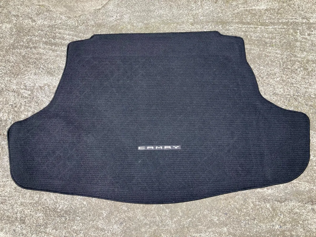 Camry genuine boot mat + liner - Image 1
