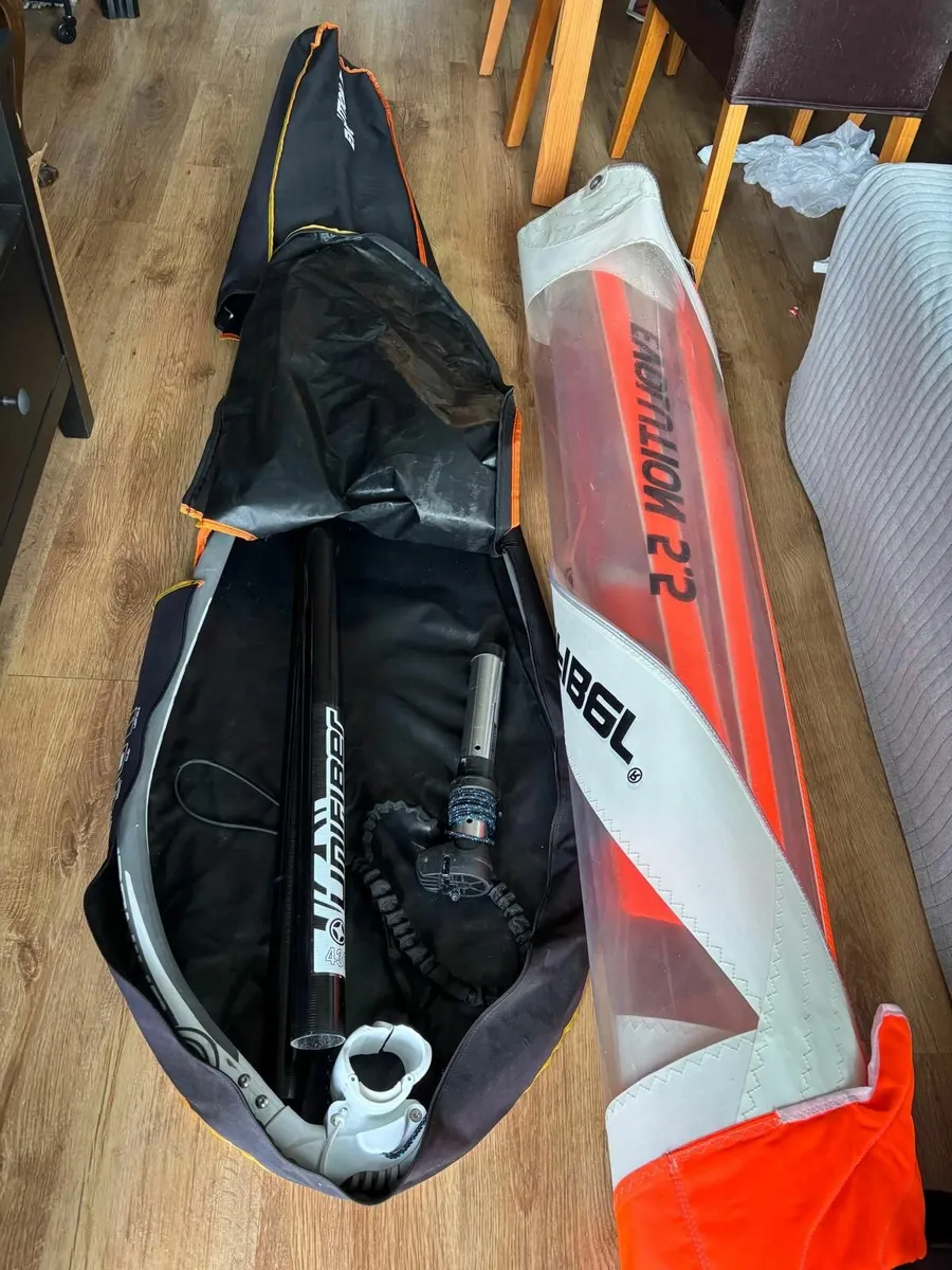 Sail and rig for Windsurfing 5.5m2 Unifiber - Image 1