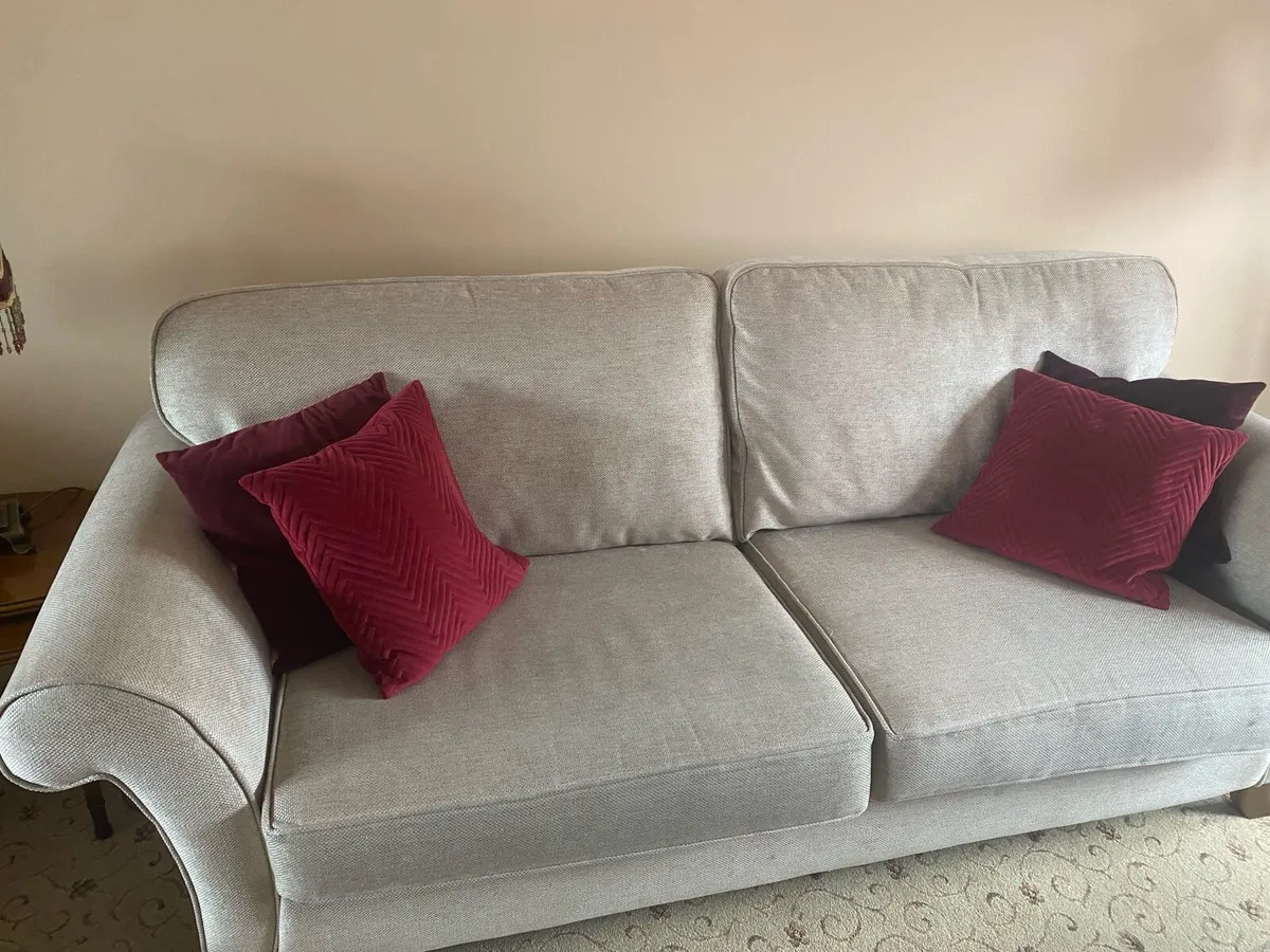 Couch - Image 1
