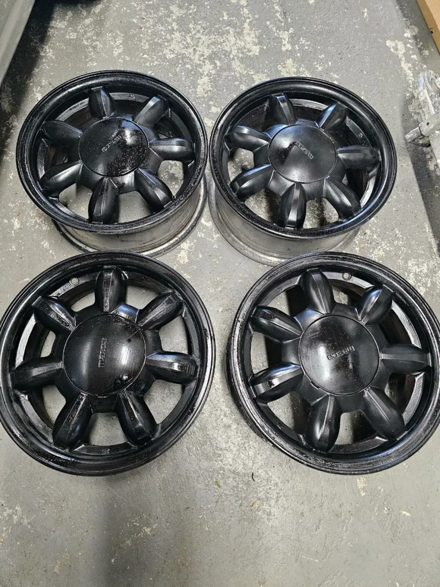 Set of Daisy wheels from MX5 NA  other bits - Image 1