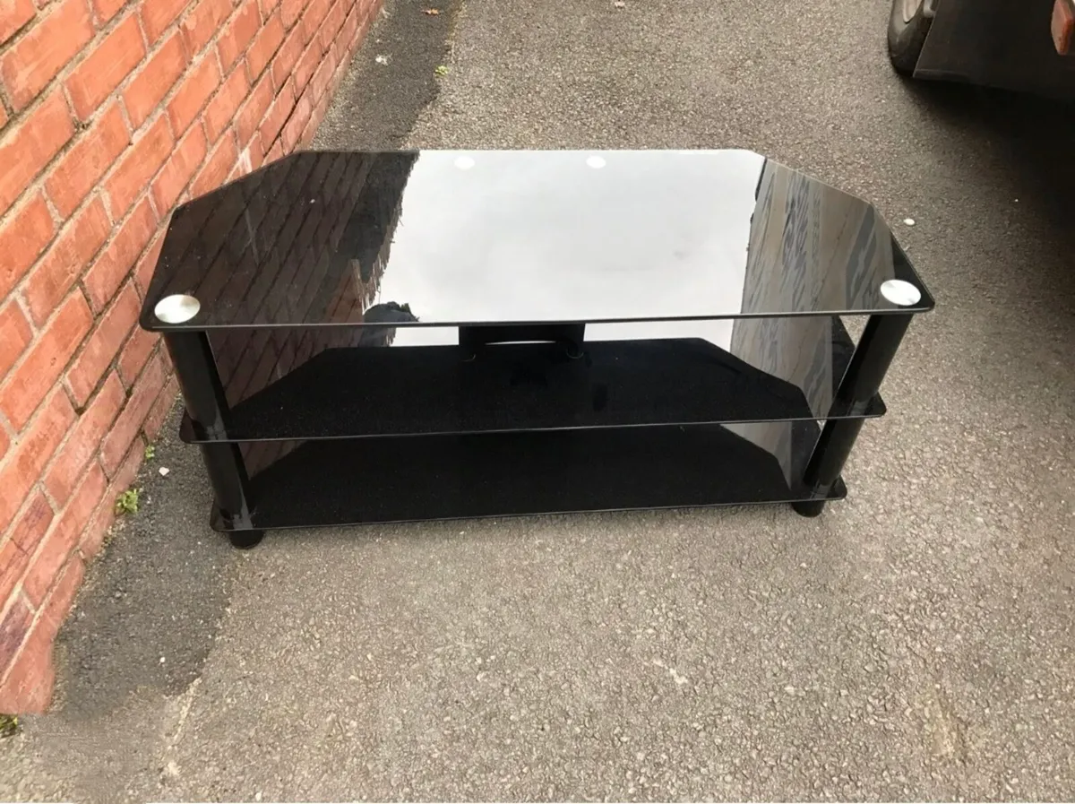 TV table - Image 2