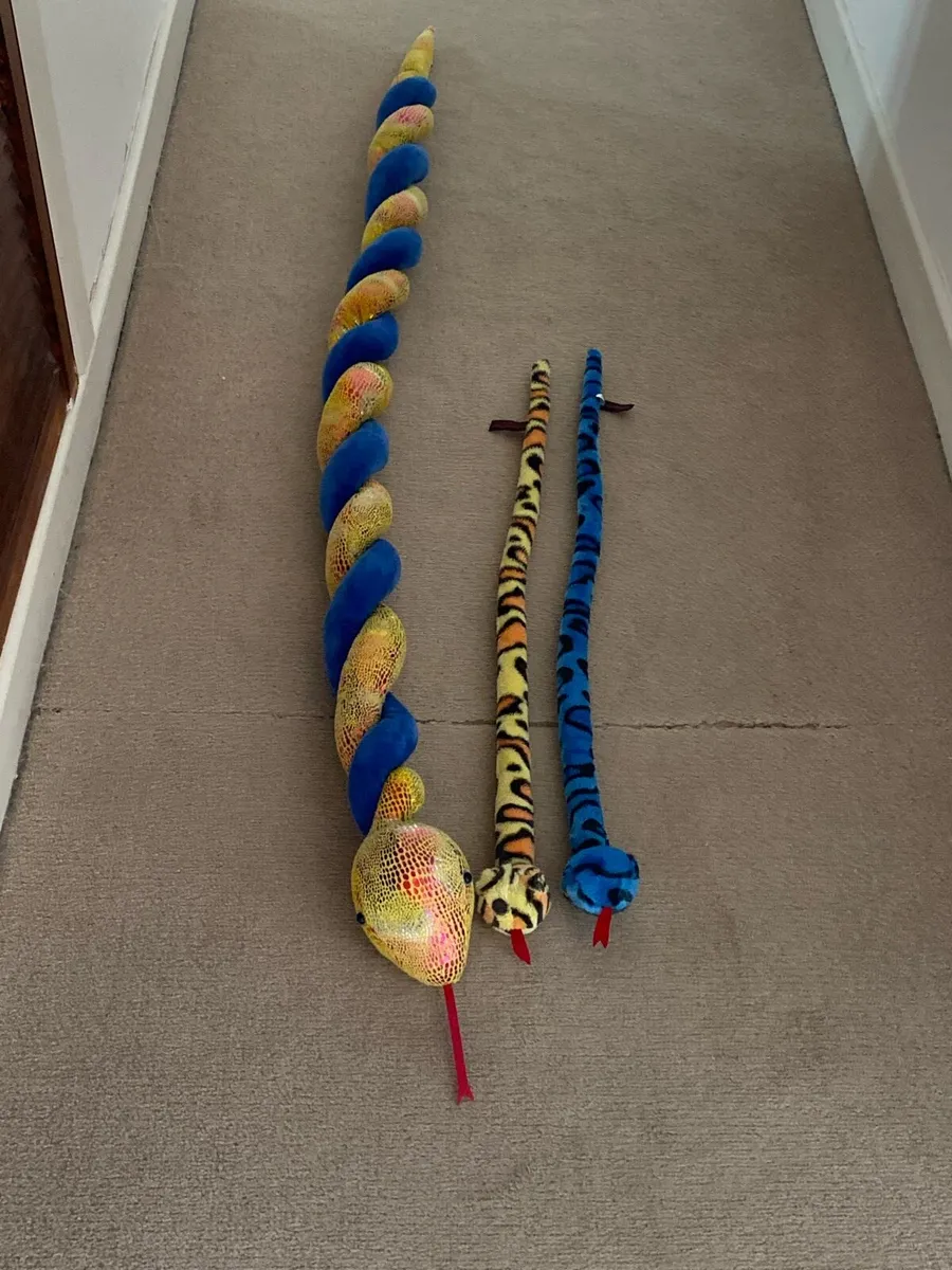 2 small snake teddys and 1 big one