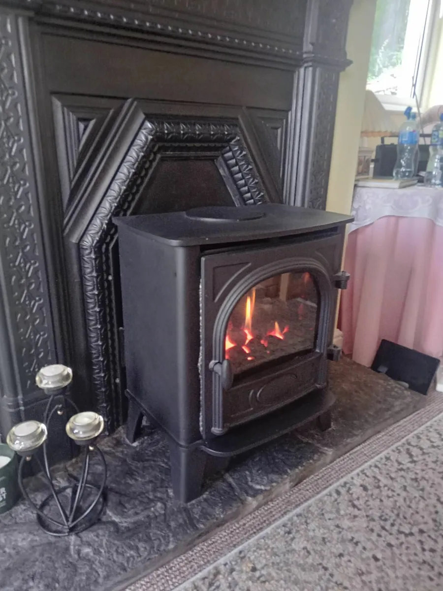 Gas Stove - Image 3