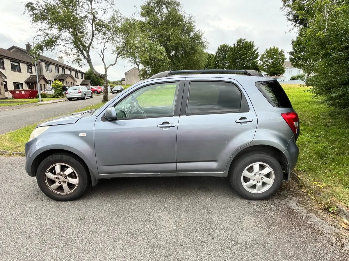 Daihatsu Terios 2008 *read ad* - Image 3