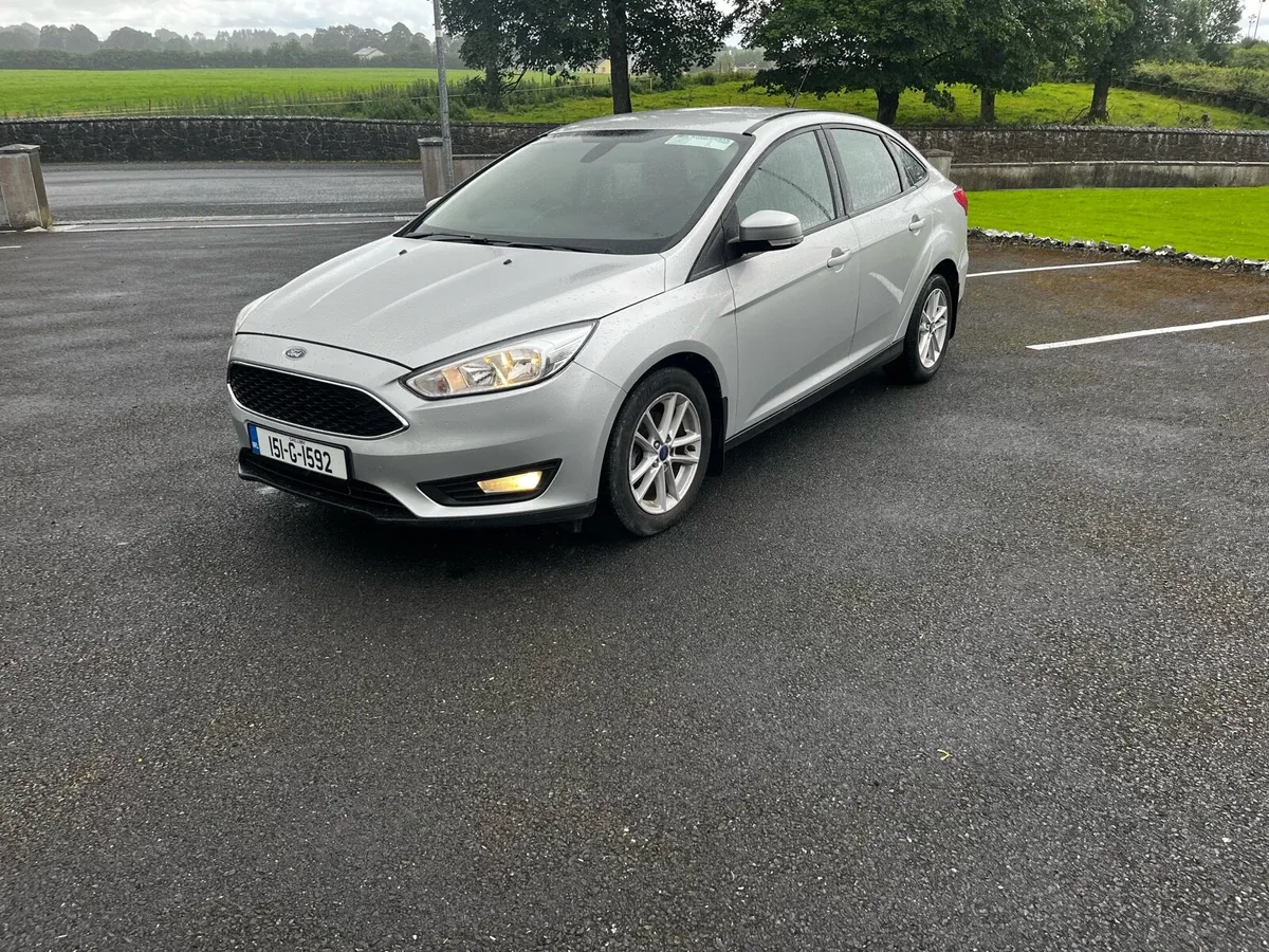 2015 ford focus - Image 2