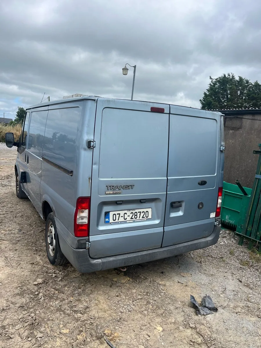 Ford Transit - Image 3