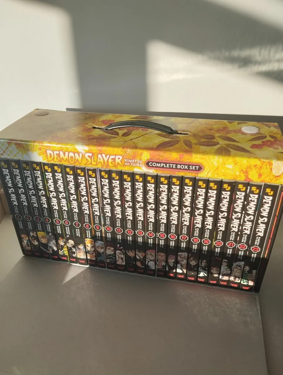 Demon Slayer Complete Box Set like new - Image 2