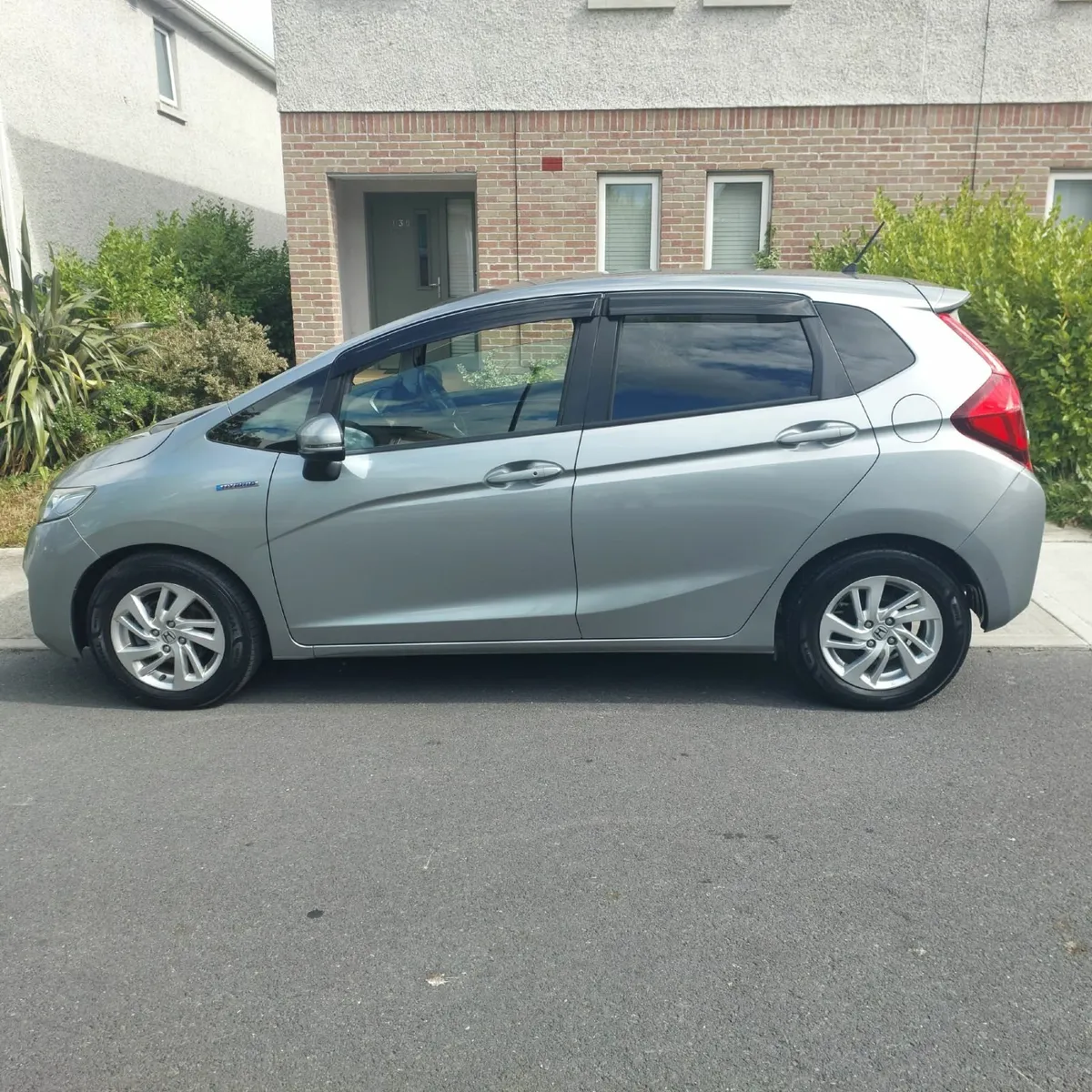 Honda Fit 2014 - Image 2