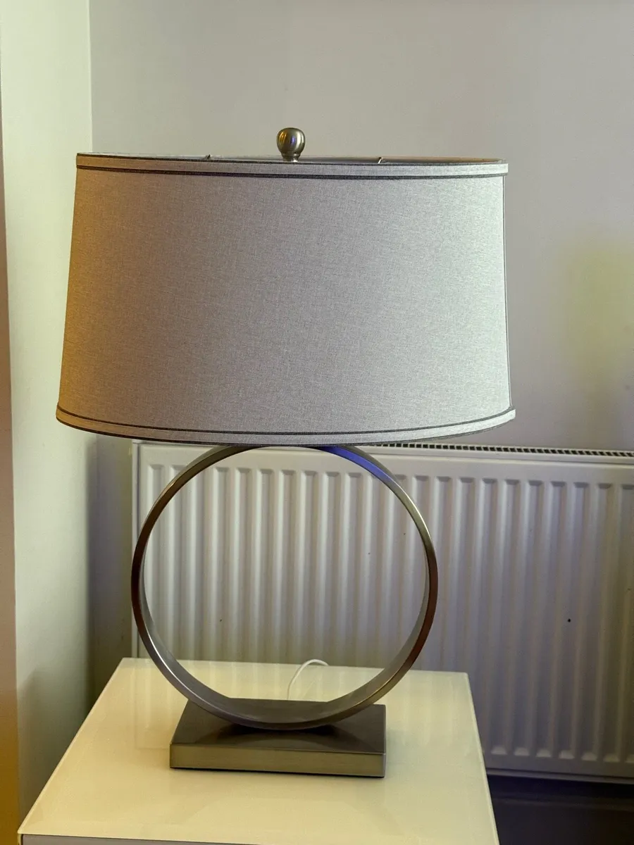 Lamp and and/or Side table - Image 3