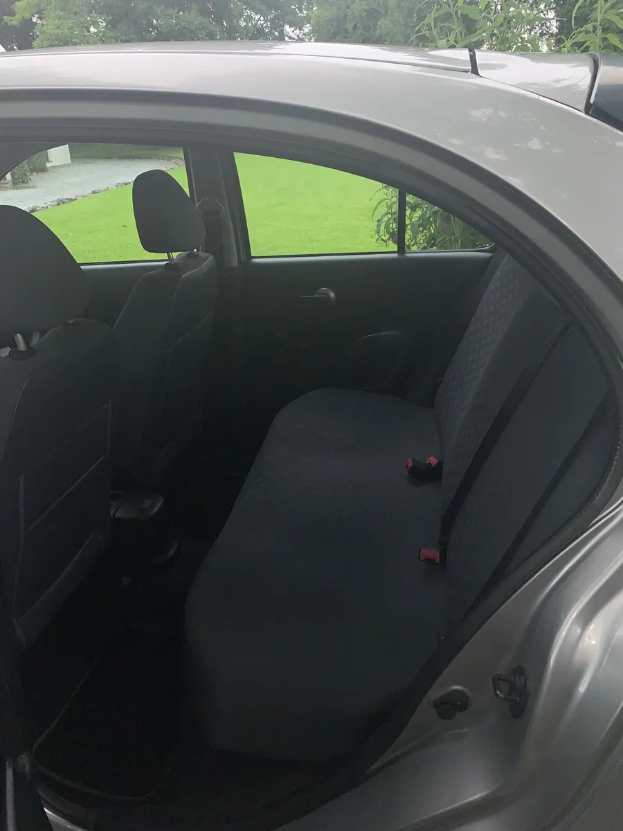 Nissan Micra 2005 - Image 4