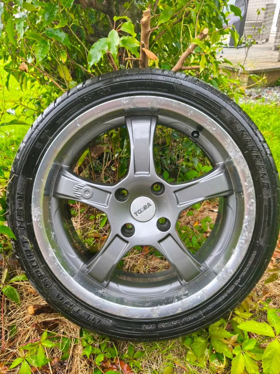 18" alloy wheels 4x114