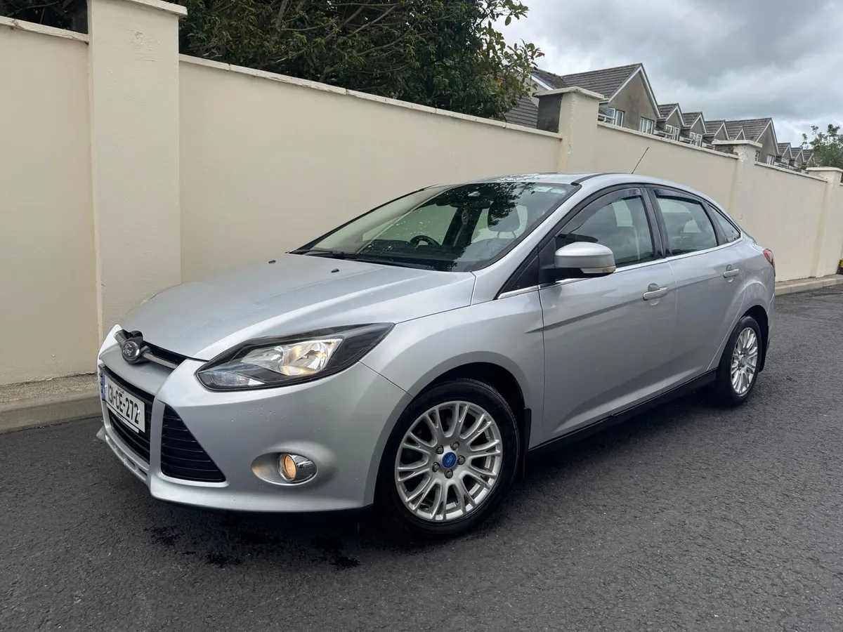 2013 Ford Focus Top Spec Titanium Model - Image 2
