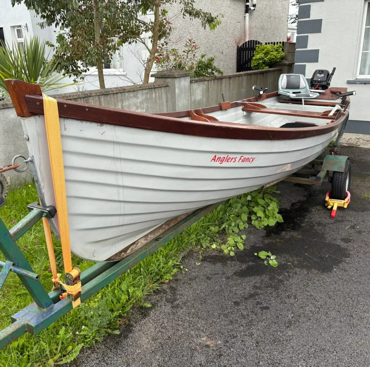Lake boat 17ft Anlers Fancy trailer engine - Image 1