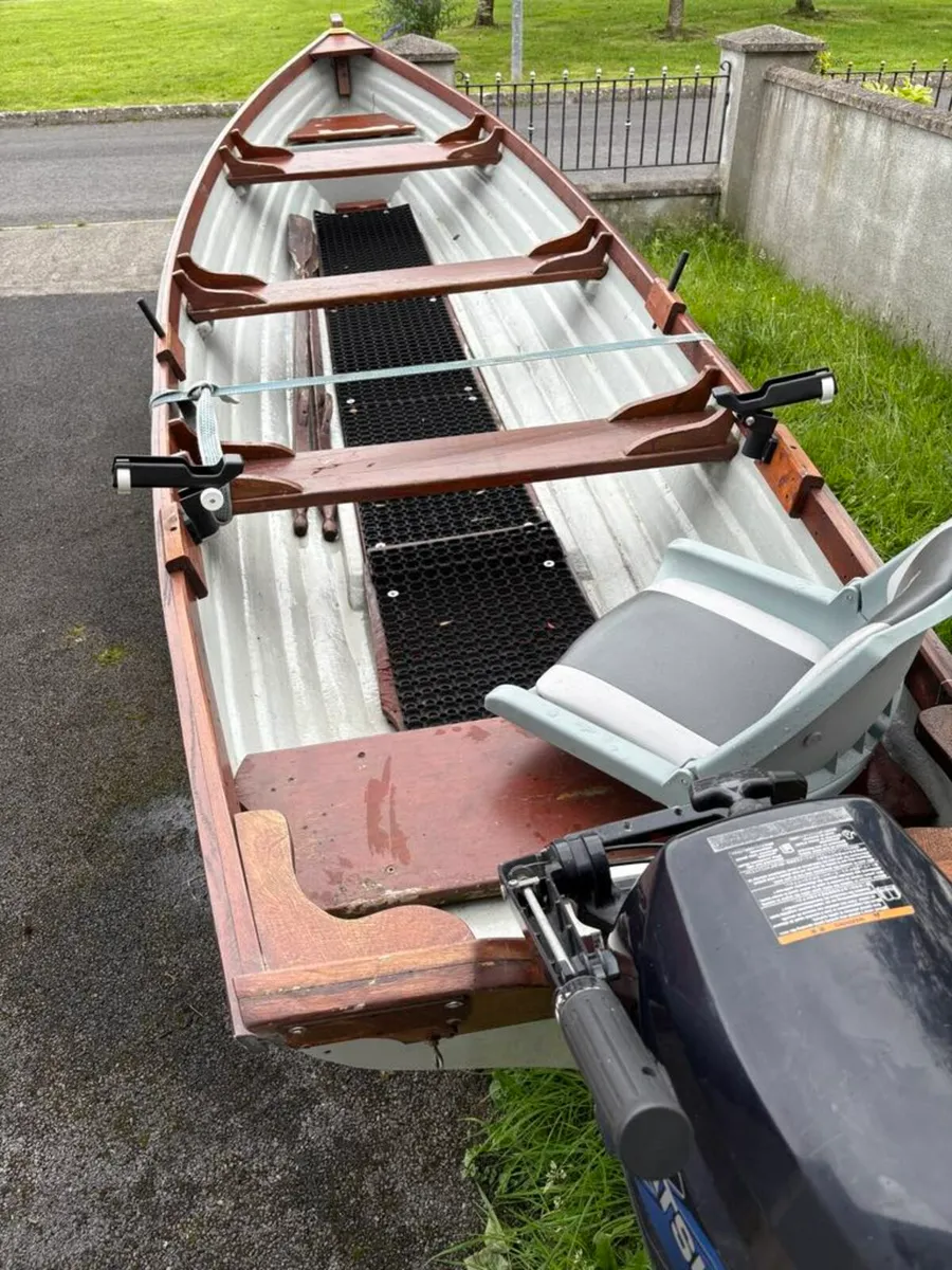 Lake boat 17ft Anlers Fancy trailer engine - Image 2