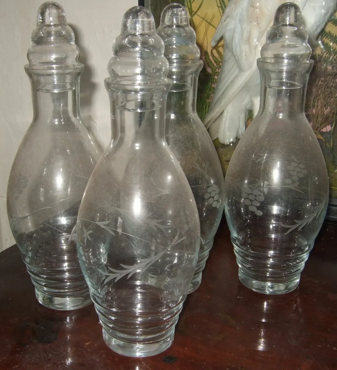 4 Vintage Glass Decanters - Image 2