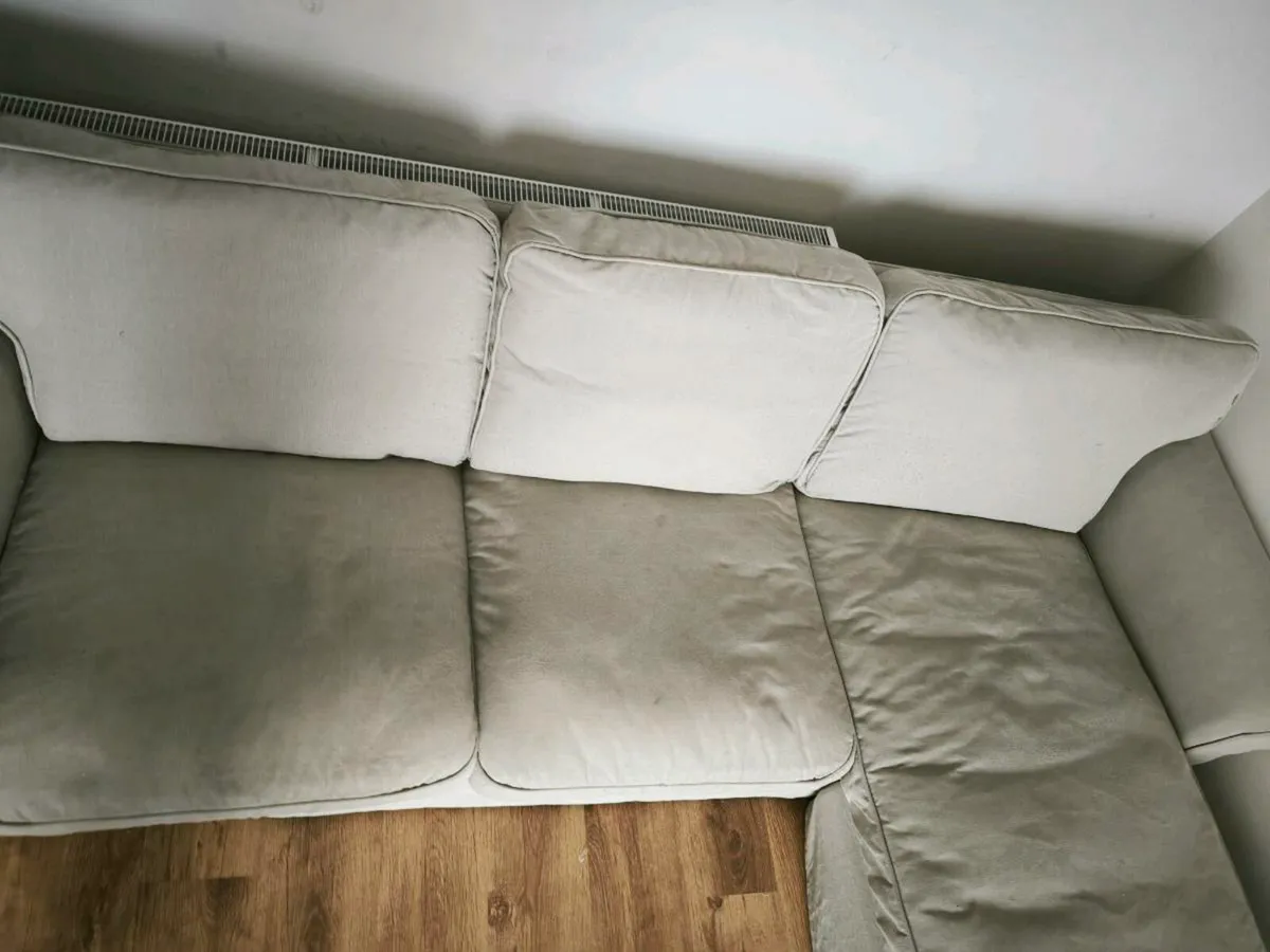 Sofa - Image 4
